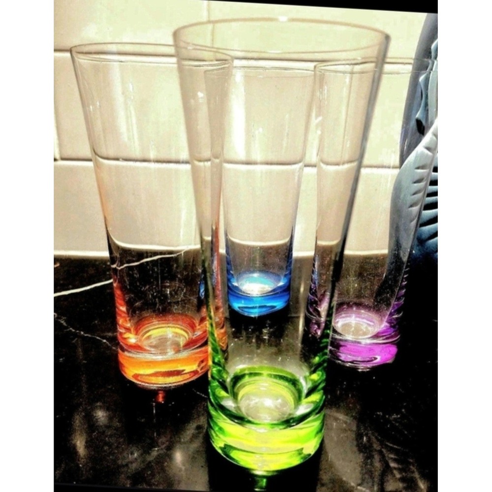 Rare Set of 4 Heavy Bottom Colored Base Highball Glasses Modern Cocktail Barware